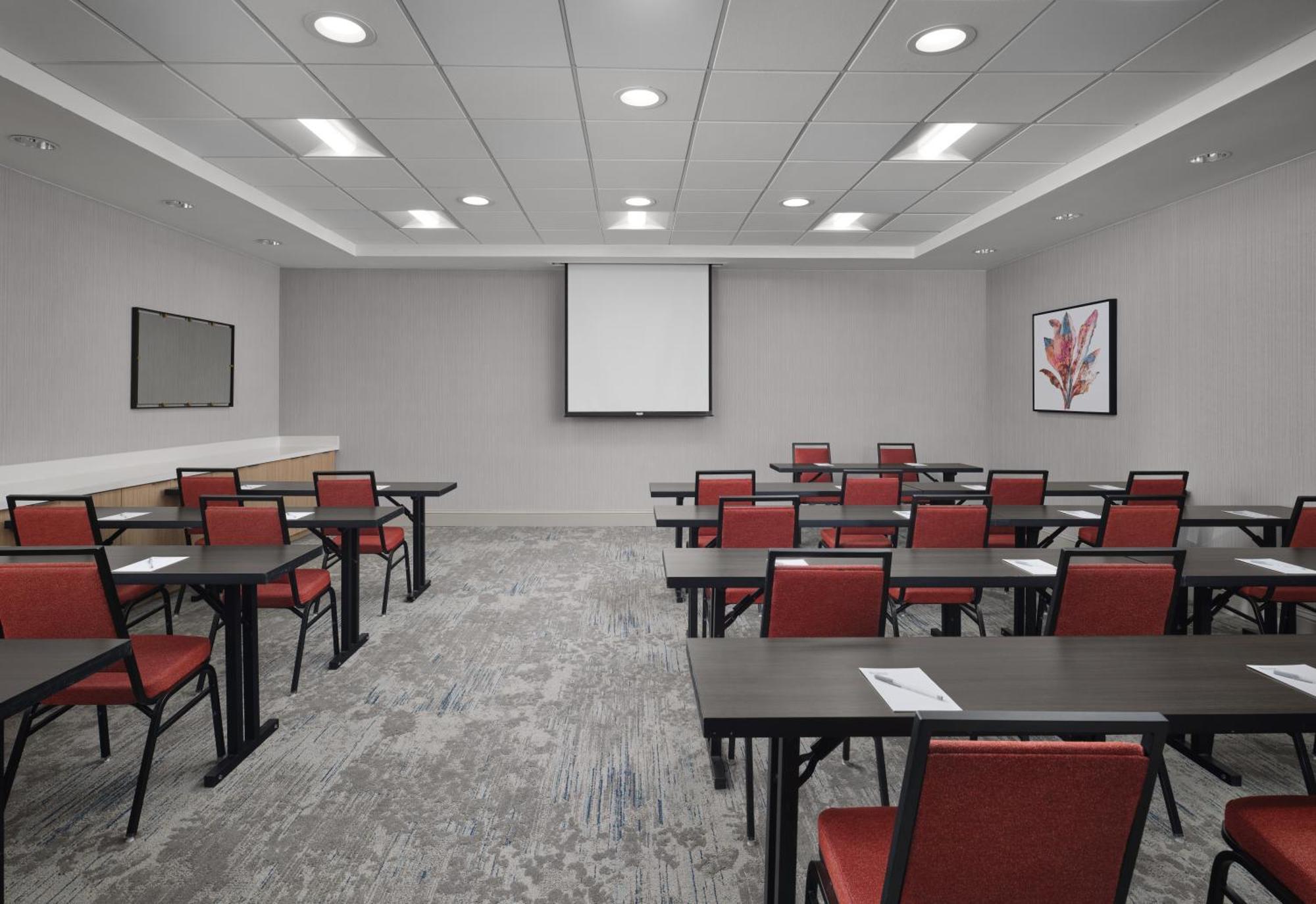 Hilton Garden Inn Tampa East Brandon Mango Екстериор снимка